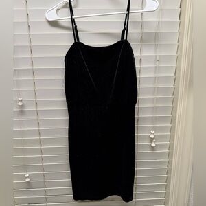 Elegant Velvet Black Spaghetti Strap Dress